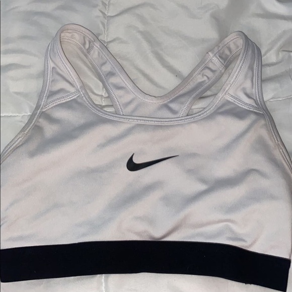 Nike Sports Bra - Picture 1 of 1